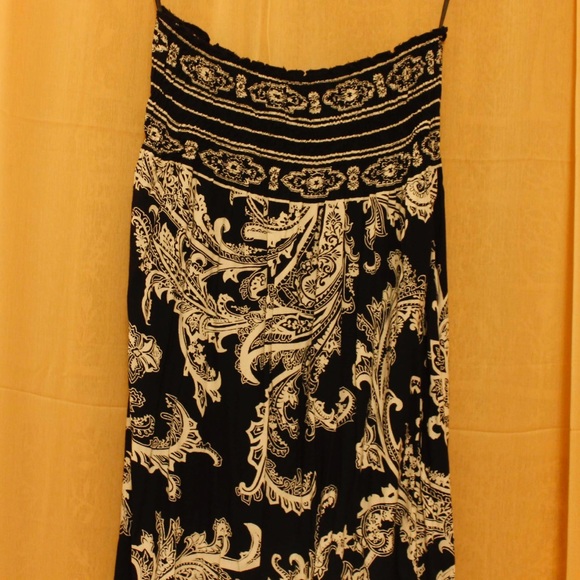 Black Strapless Maxi Dress - Picture 2 of 6